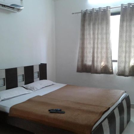 Hotel Kalpavruksha Alībāg Extérieur photo