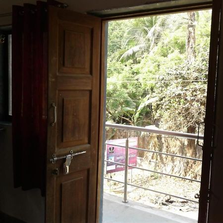 Hotel Kalpavruksha Alībāg Extérieur photo